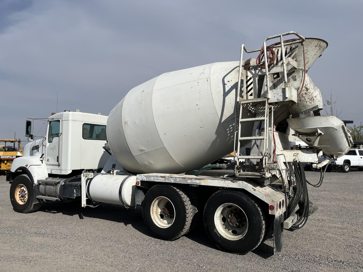 ./imagenes/INVOICE/2019/18120/CAMION REVOLVEDOR KENWORTH T470 (14).JPG